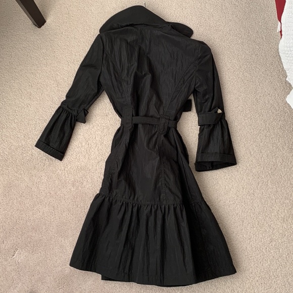 Black trench coat - Picture 4 of 6